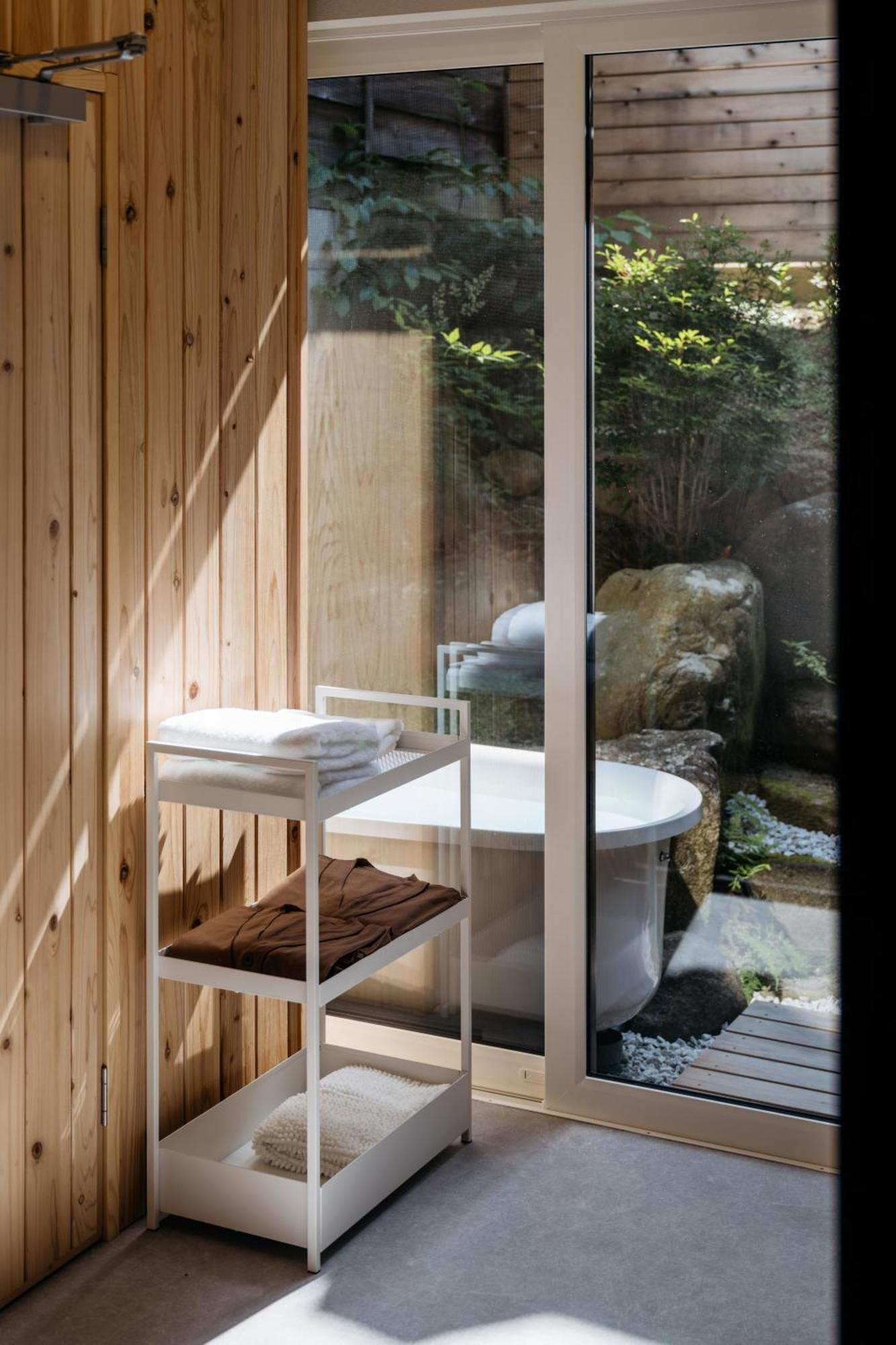 Guest House Hinata - Japanese House With Sauna And Open-Air Bath تاكاياما المظهر الخارجي الصورة